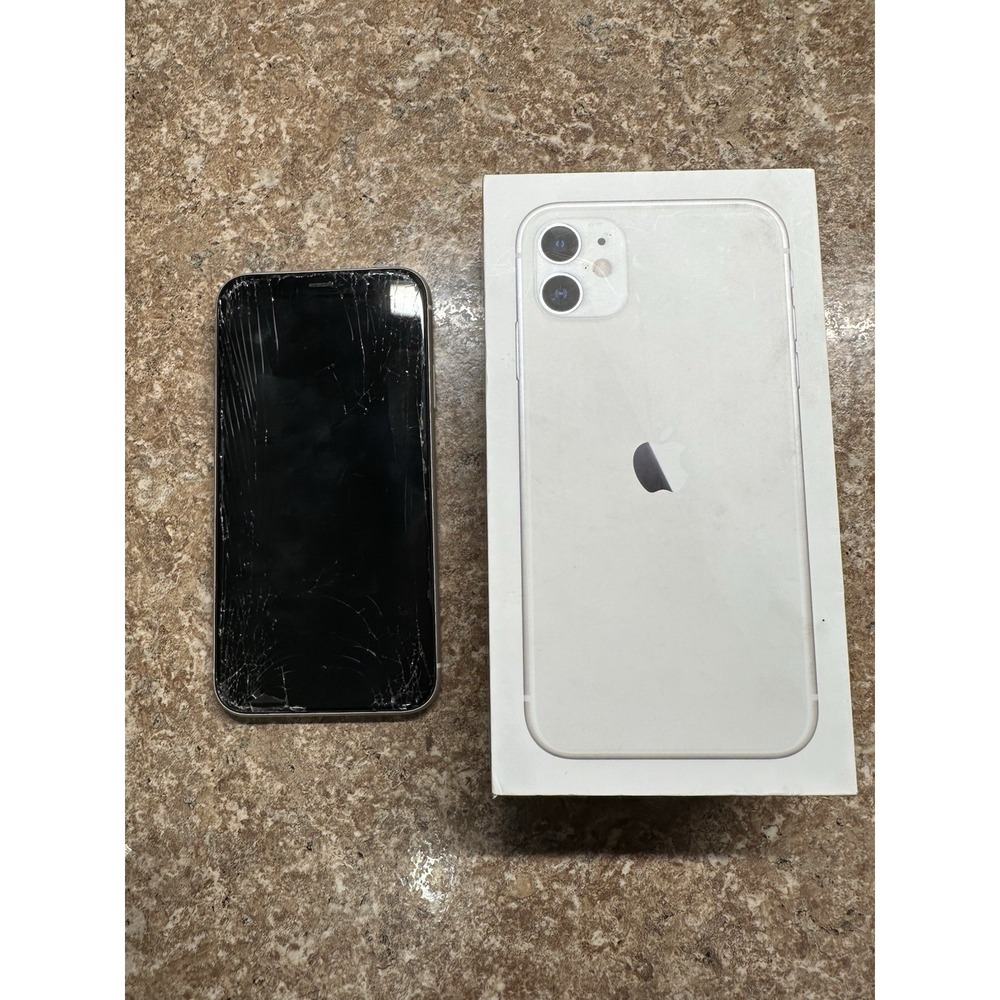 Iphone 11 64 Gb With‎ Box . Works